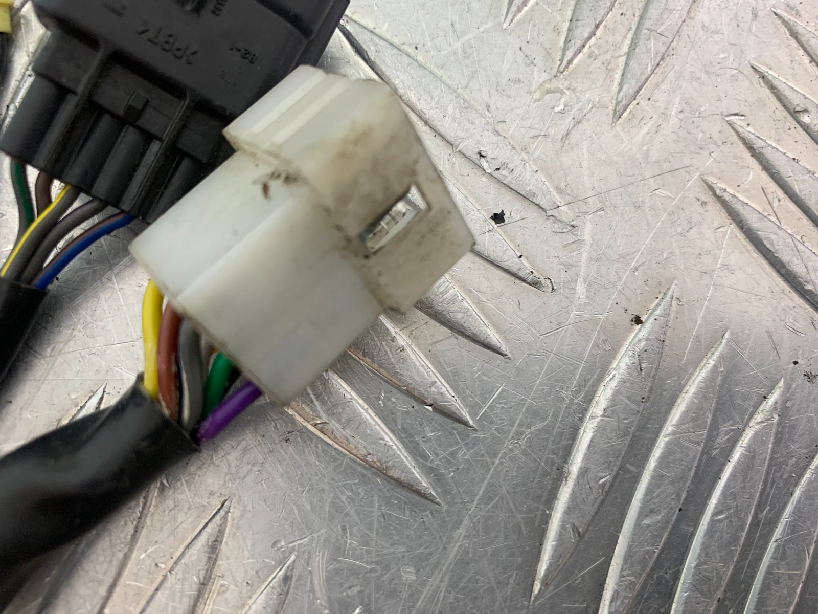 KTM 790 DUKE LEFT SWITCH GEAR  YEAR 2018-2021  (CMB11150)