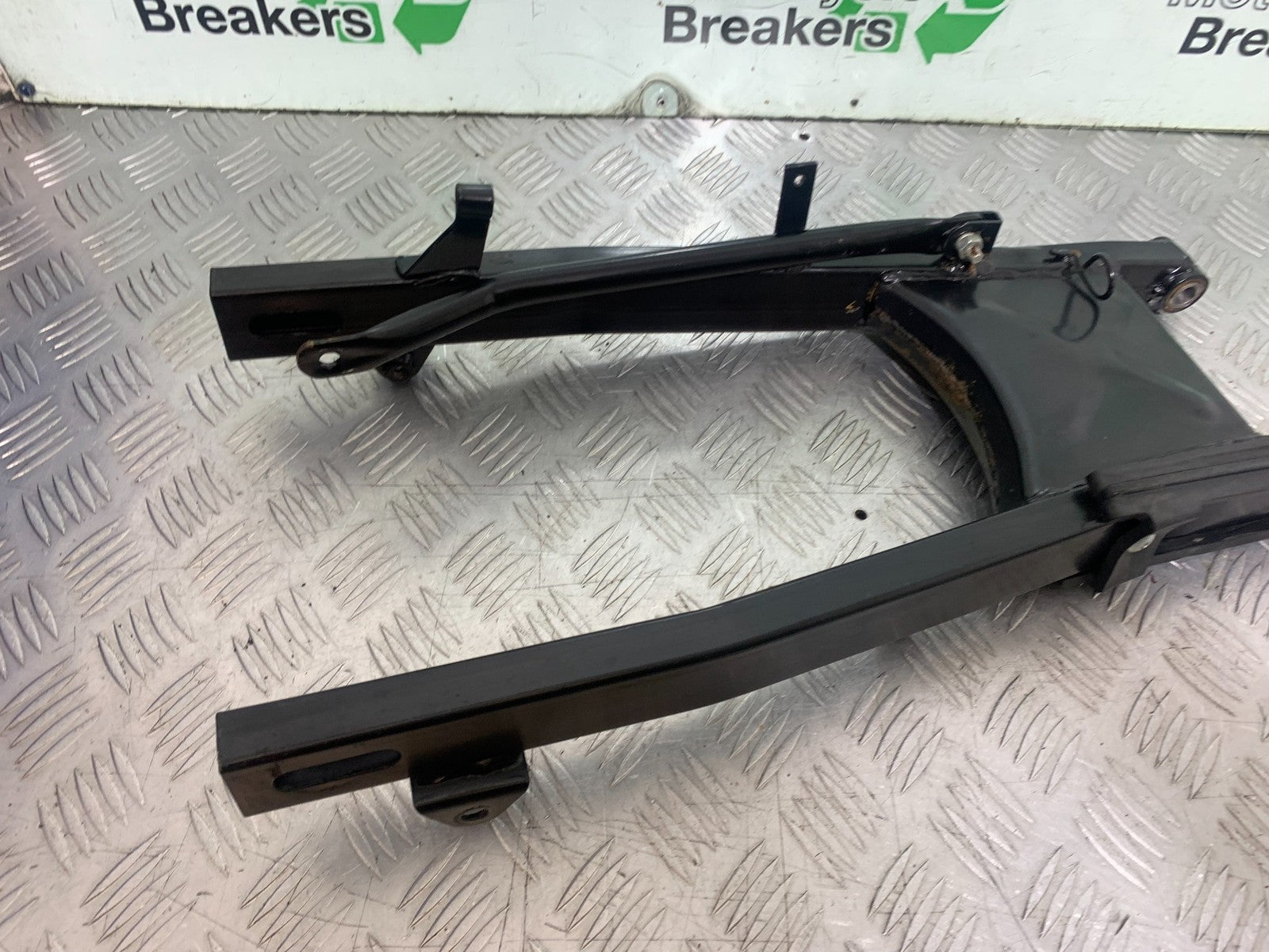 PIONEER NEVADA XF125 SWINGARM YEAR 2009 (CMB1214)