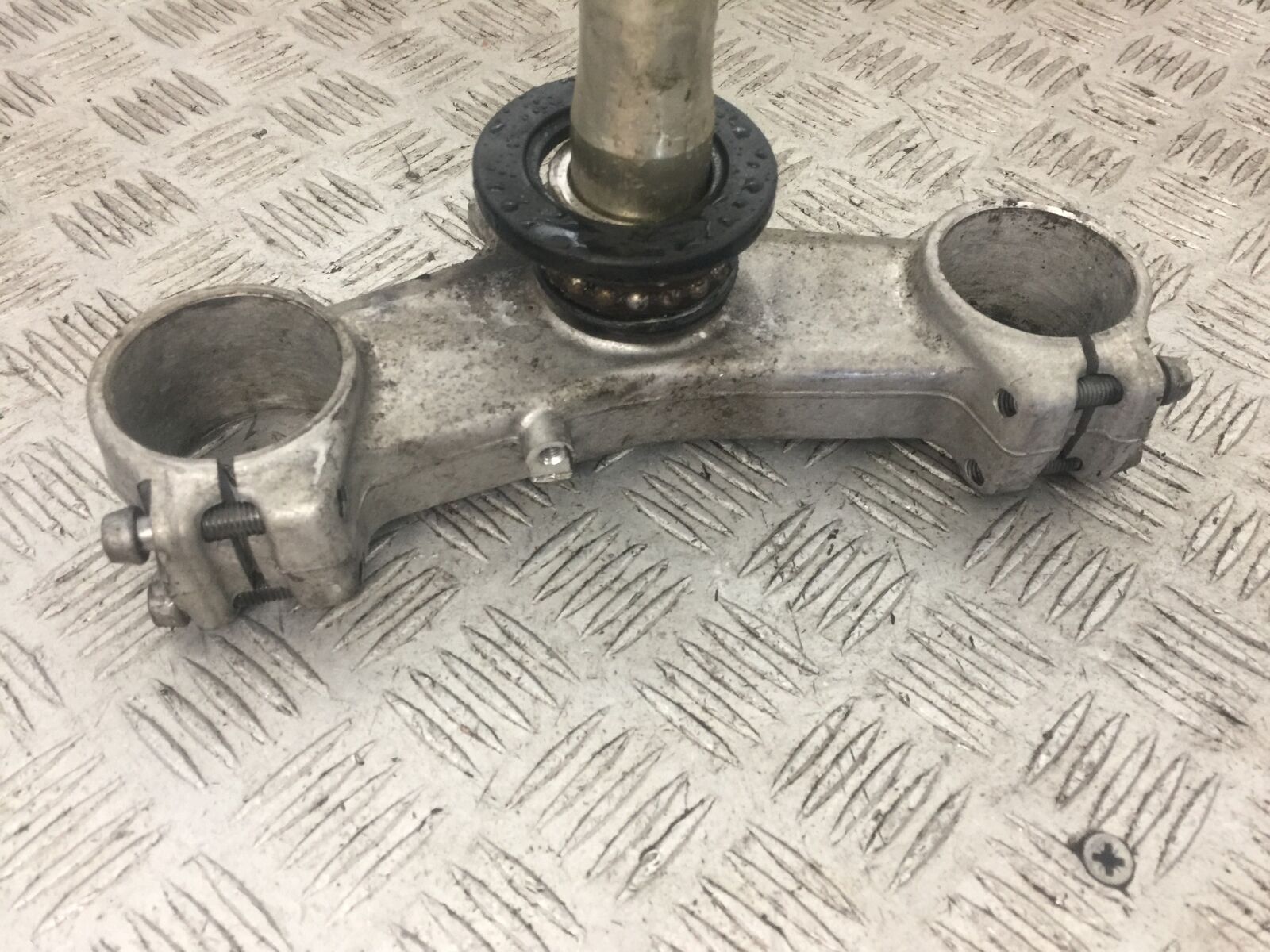 KAWASAKI ZX6R ZX6 R C1H BOTTOM YOKE YEAR 2005 2006 (STOCK 774)