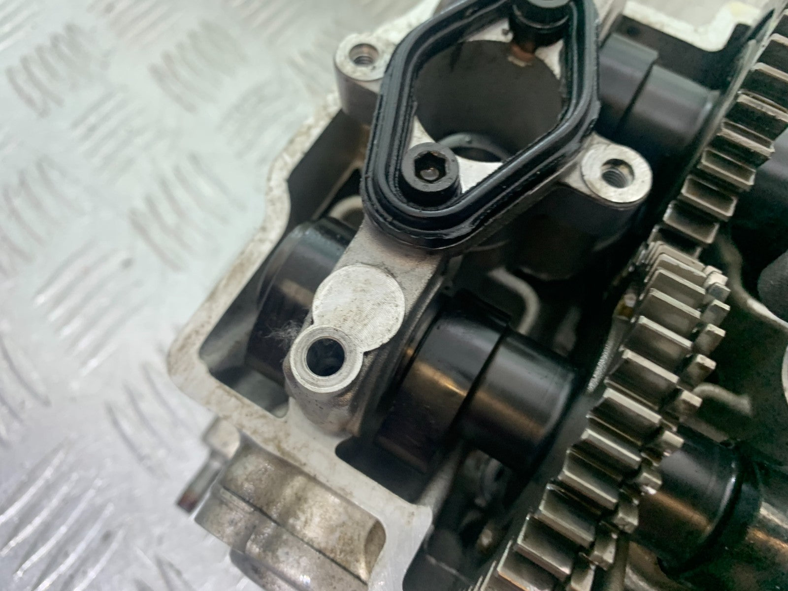 APRILIA TUONO 1000 V4R REAR CYLINDER HEAD  YEAR 2011-13  (CMB1316)