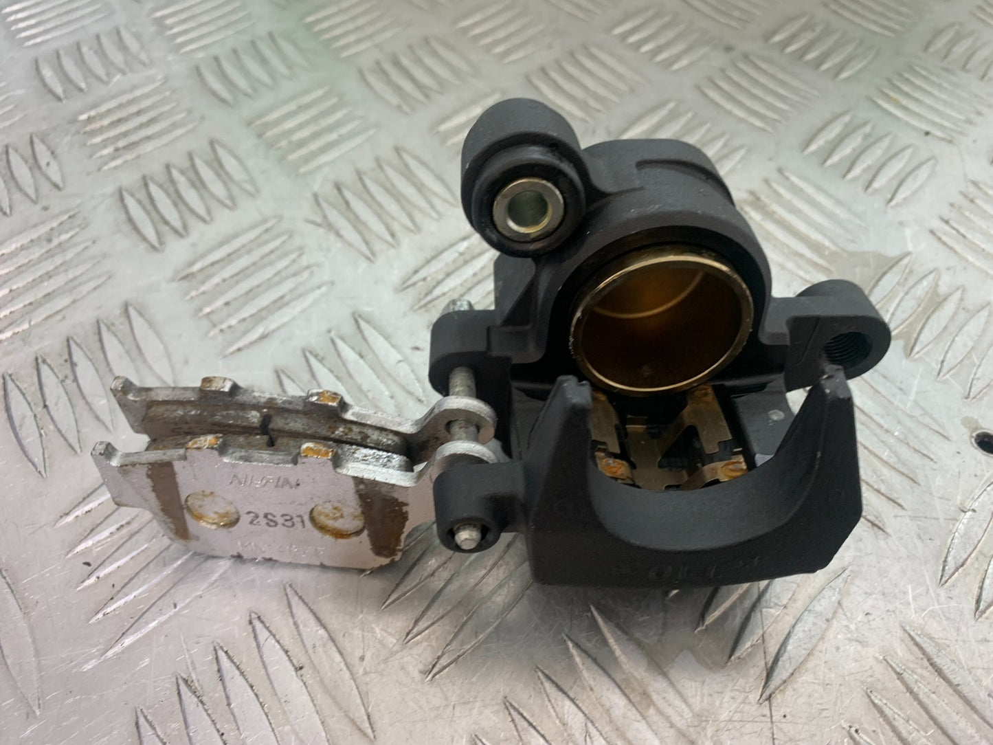 TRIUMPH TRIDENT 660 REAR CALIPER YEAR 2021-2024 (CMB1148)