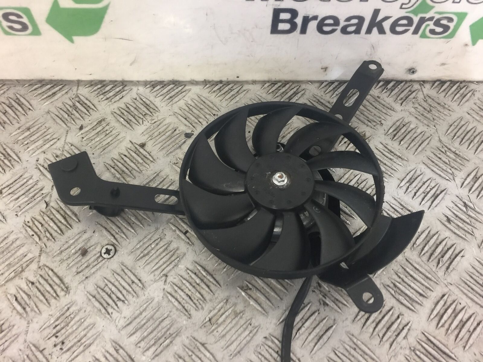 YAMAHA MT07 MT 07 RADIATOR FAN  YEAR 2018 (STOCK 364) ABS