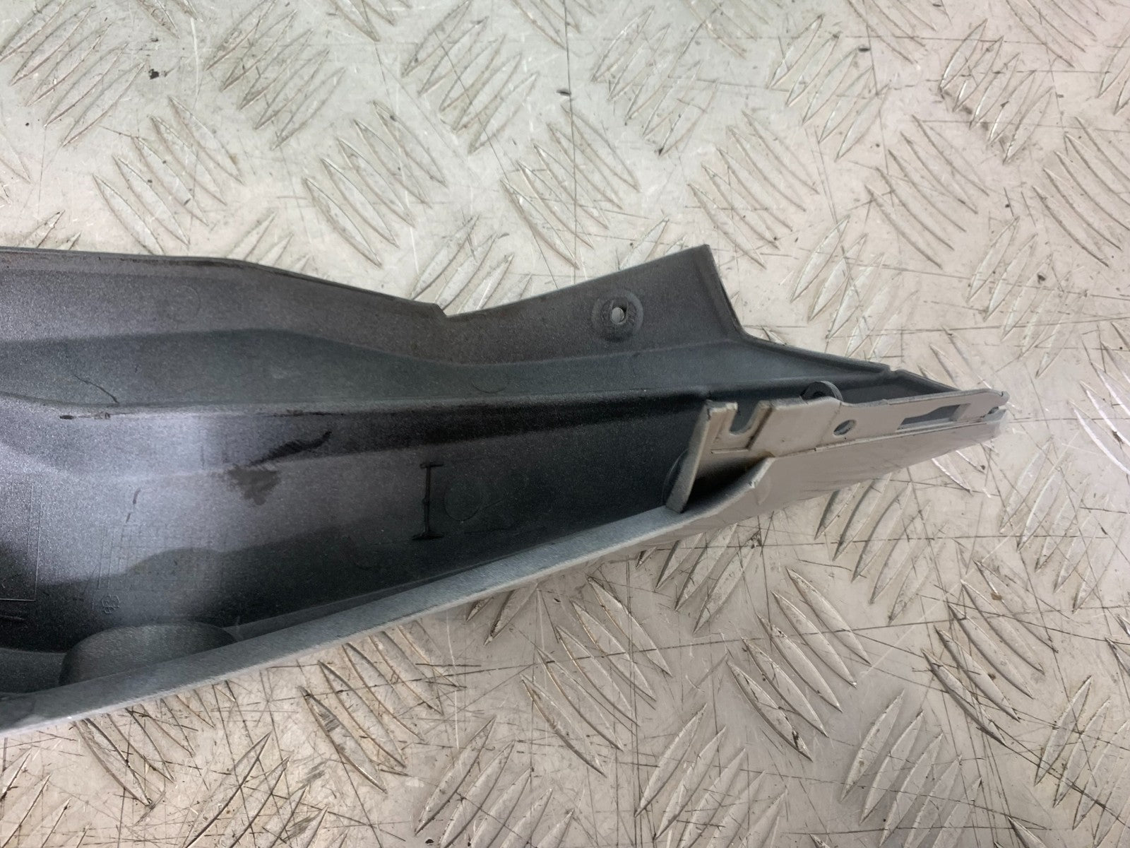 SINNIS TERRAIN 125 LEFT SEAT PANEL  YEAR 2017-2020 (CMB1241)