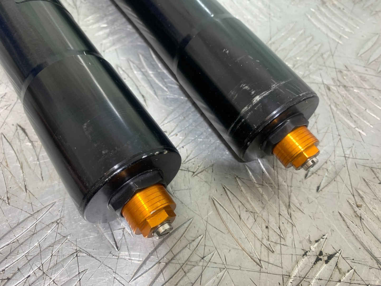 YAMAHA YZF R7 FORKS (DAMAGED) YEAR 2022-2025 (CMB1255)