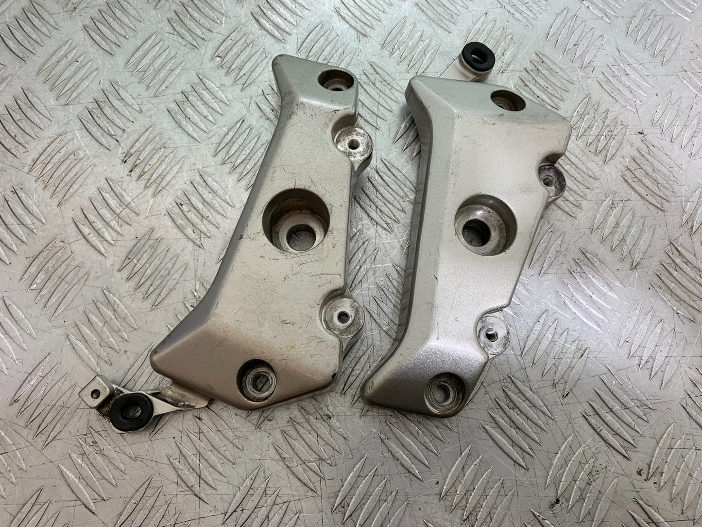 HONDA CBF500 CBF 500 ENGINE BRACKETS YEAR 2004-2008  (CMB1294)