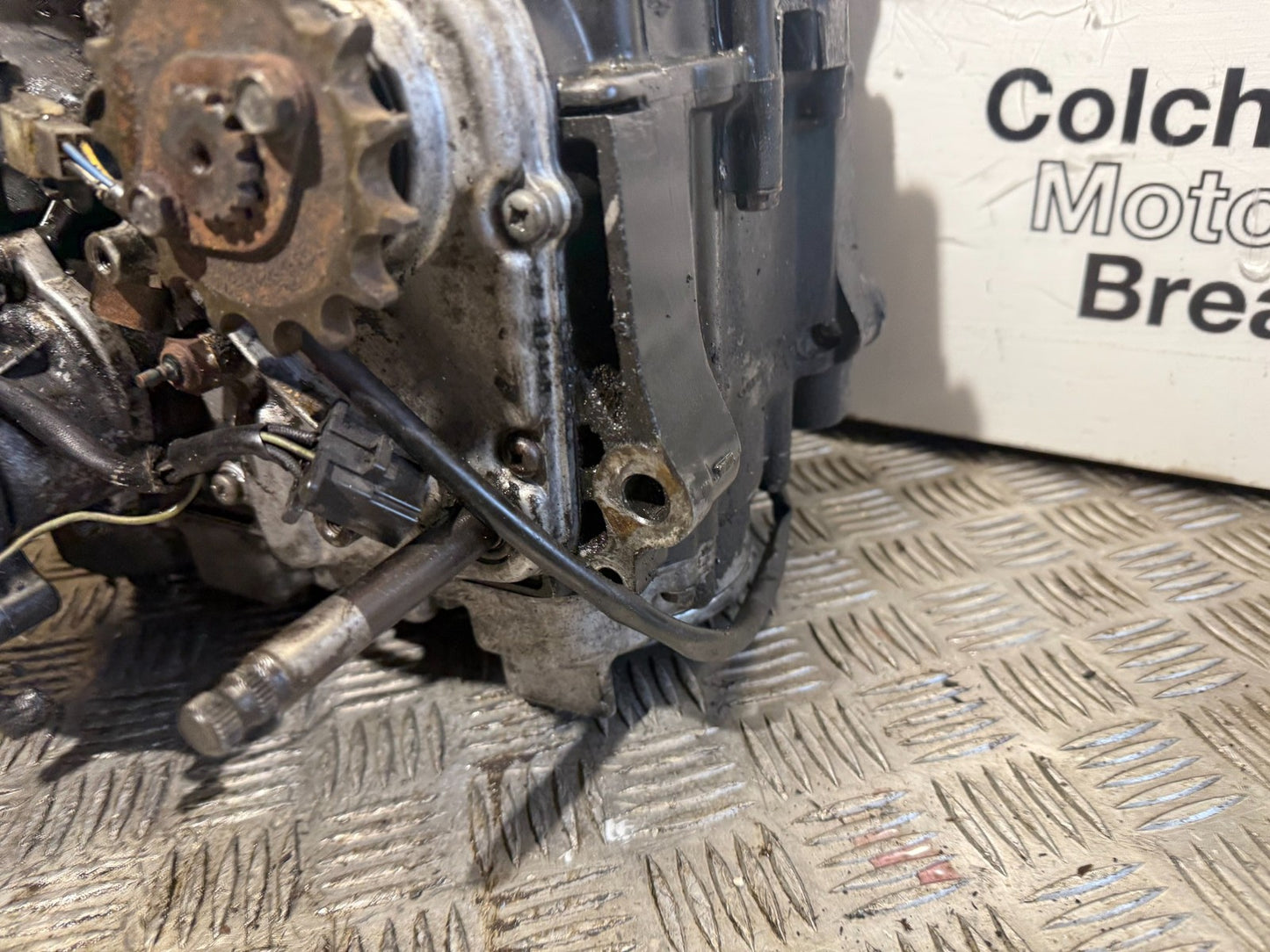 KAWASAKI GPZ600 GPZ 600 R ENGINE YEAR 1988-90  (CMB1258)