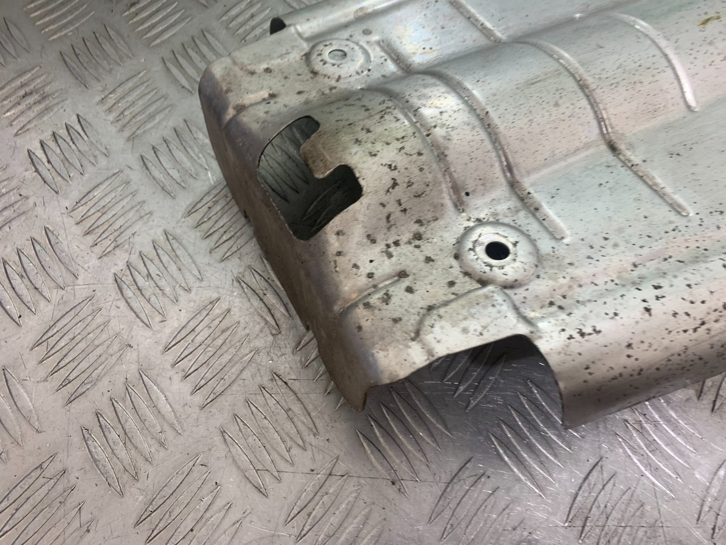 SUZUKI GSR600 GSR 600 SILENCER SHIELD  2006-2010 (CMB1177)