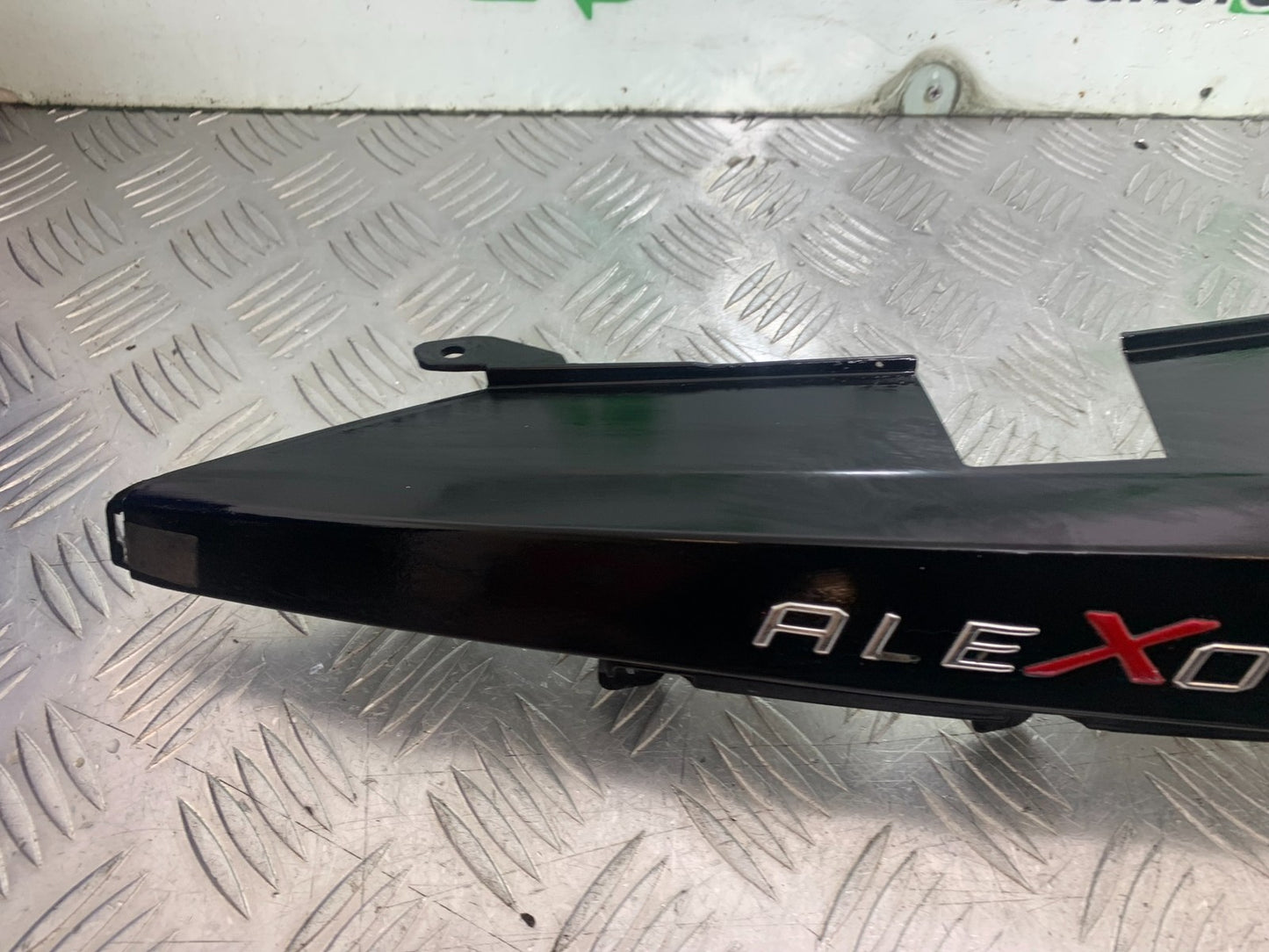 NECO ALEXONE 125 RIGHT SEAT PANEL  YEAR 2016-2022  (CMB1273)