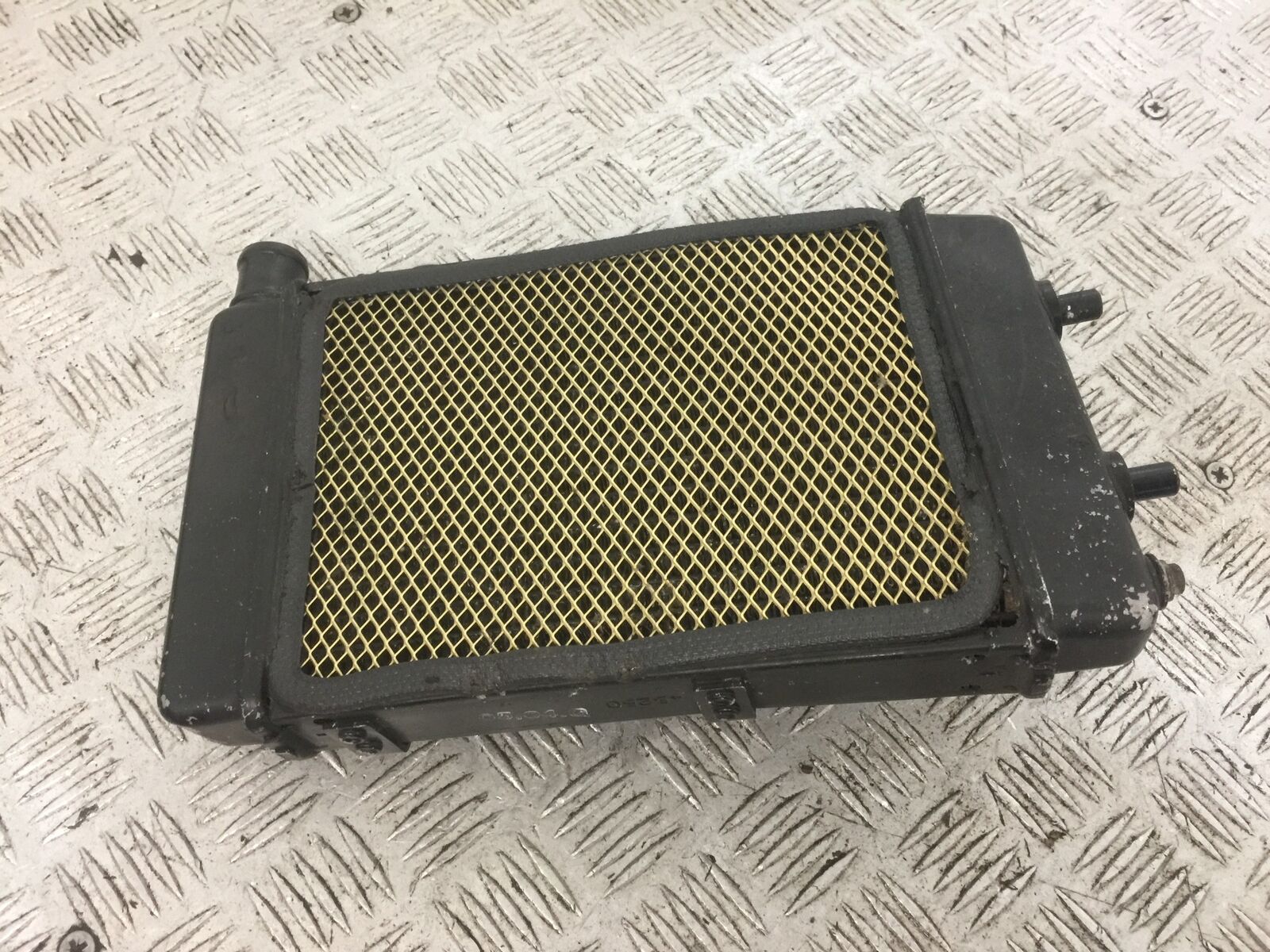 APRILIA TUONO 1000 RADIATOR  YEAR 2003-2004 (STOCK 767)