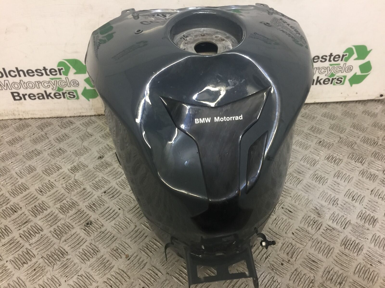 BMW S1000 R PETROL TANK YEAR 2018  (STOCK 645)