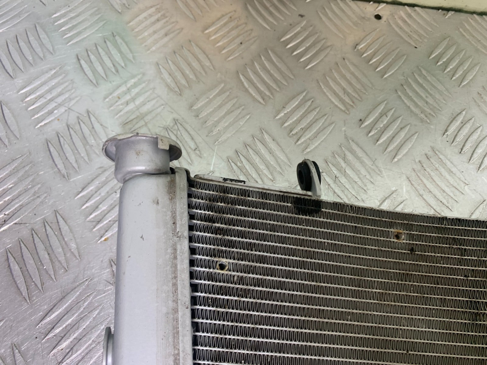 APRILIA RSV4 FACTORY RADIATOR   YEAR 2009-2012 (CMB1224)