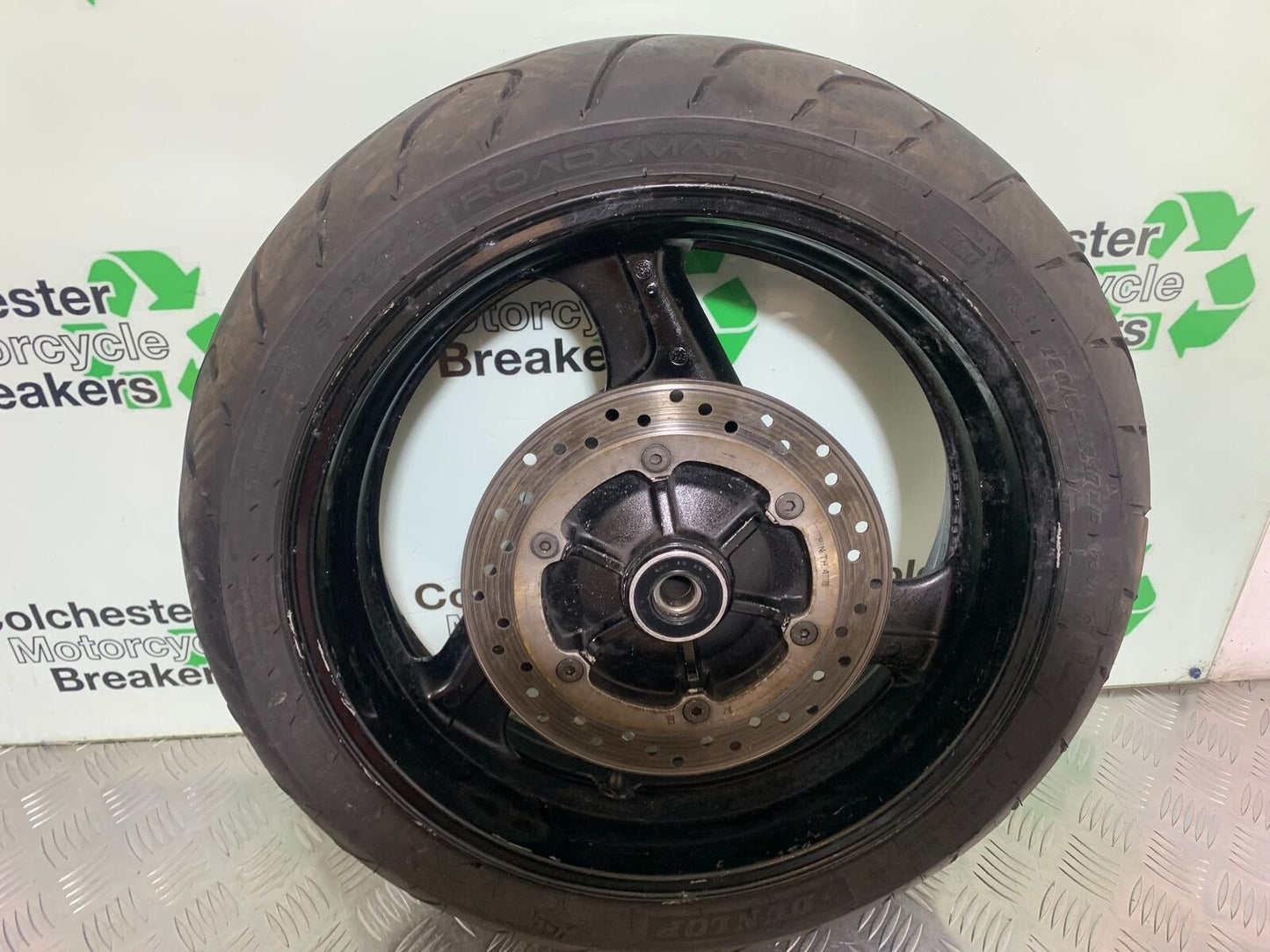 HONDA CBR1100 BLACKBIRD REAR WHEEL  YEAR 1996-1998 (CMB1017)