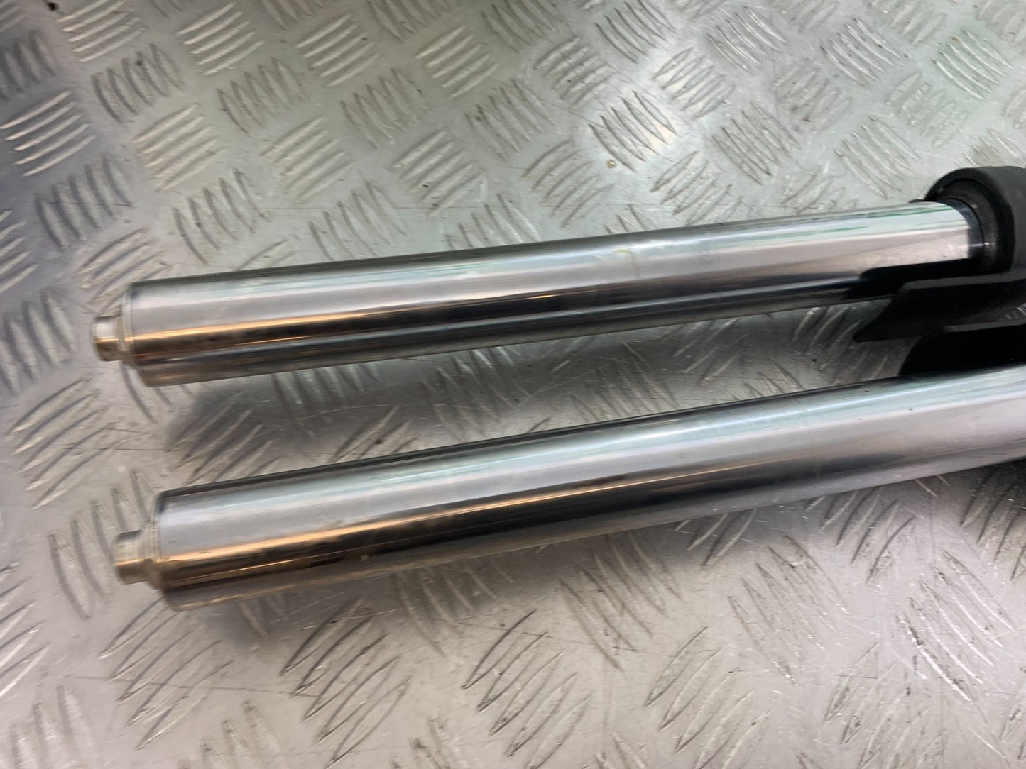 TRIUMPH 1050 SPRINT ST FORKS 2003-2011 (CMB1285)