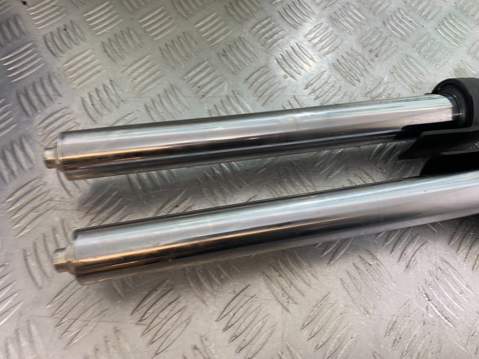 TRIUMPH 1050 SPRINT ST FORKS 2003-2011 (CMB1285)