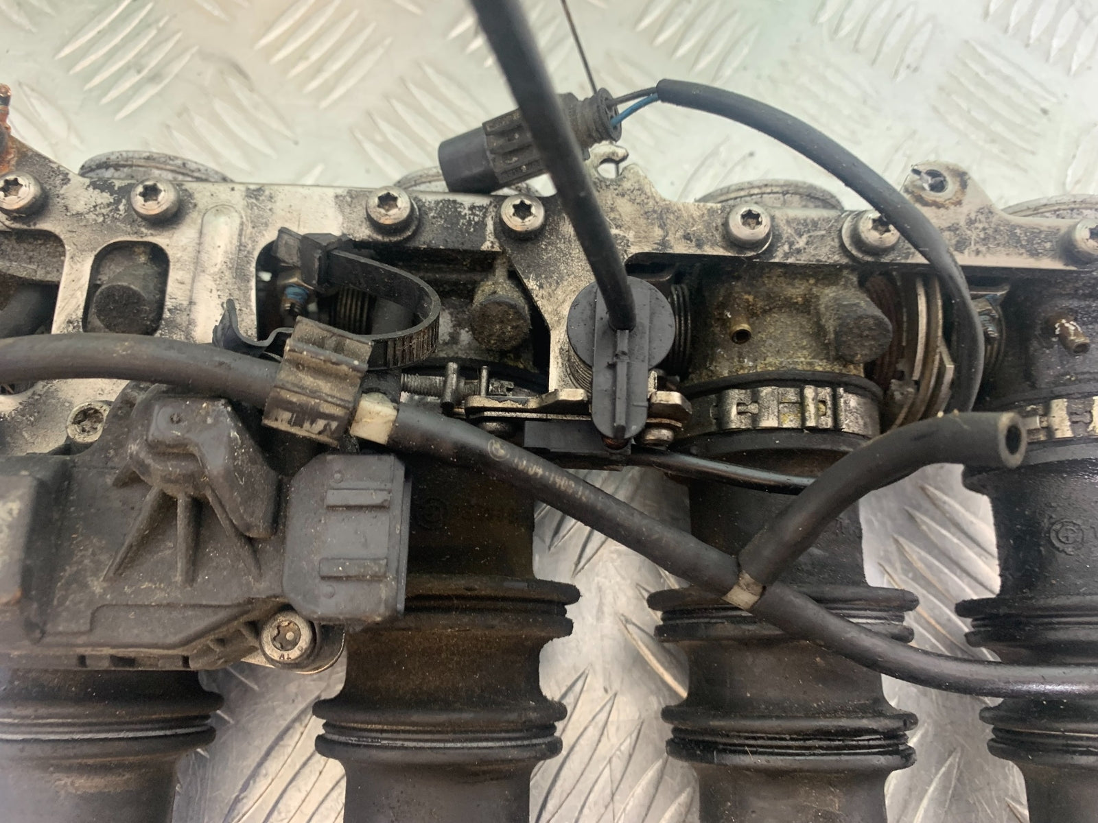 BMW K1200 K 1200 LT THROTTLE BODIES   YEAR 1999-07 (CMB1138)