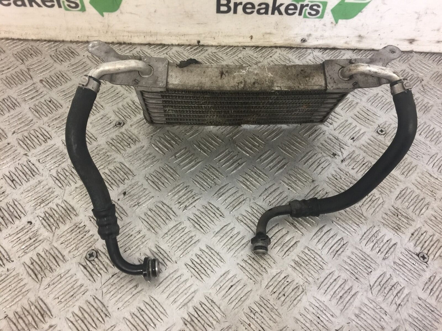 BMW S1000 R OIL COOLER YEAR 2018  (STOCK 645)