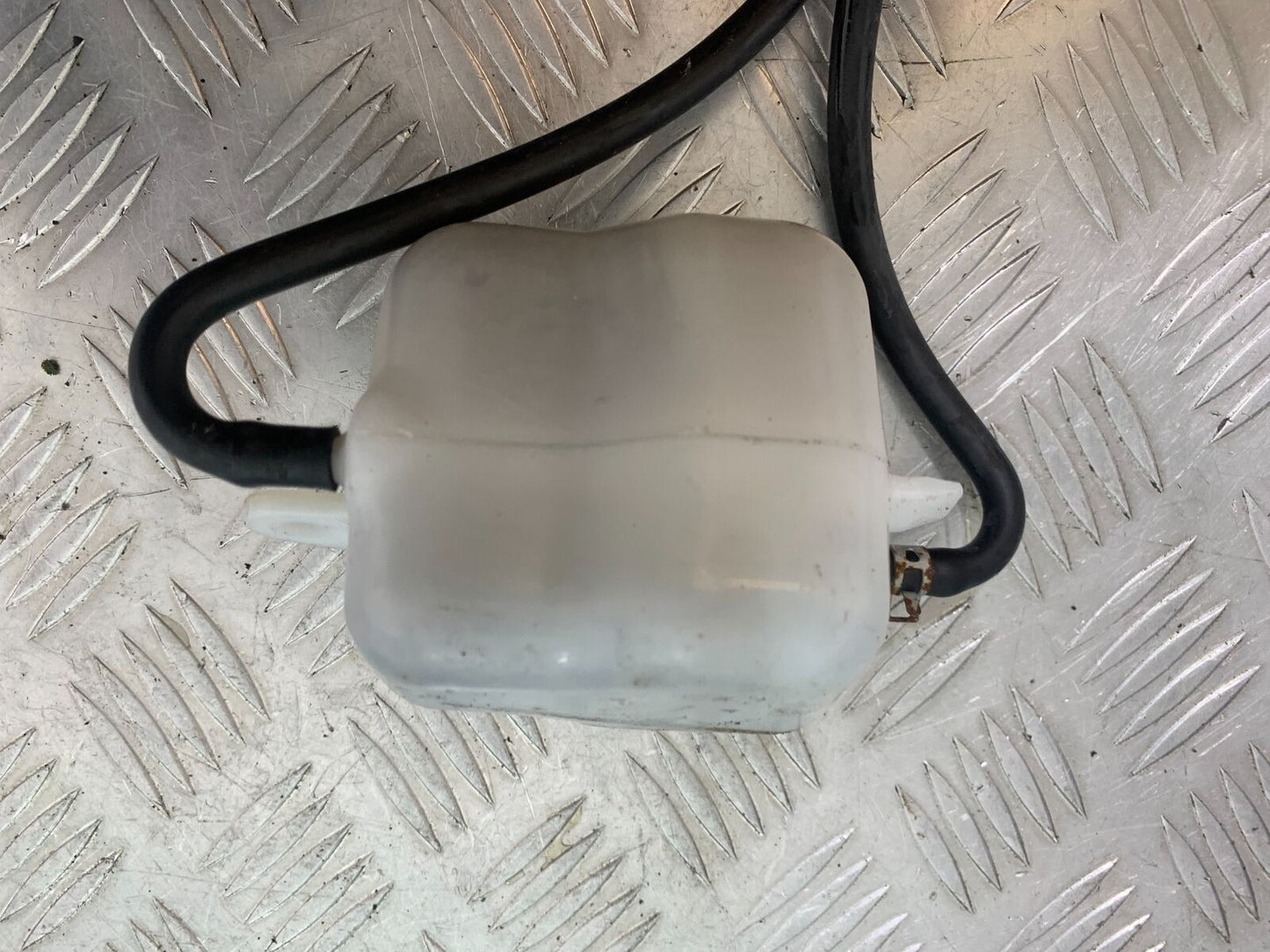 SUZUKI AN400 AN 400 BURGMAN COOLANT BOTTLE  YEAR 2017-2024 (CMB1118)