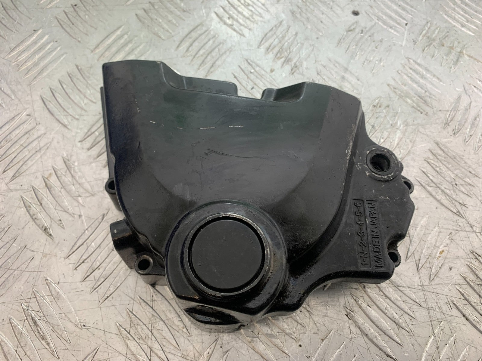 YAMAHA FZS600 FAZER 600 SPROCKET COVER YEAR 1998-2001 (CMB1267)