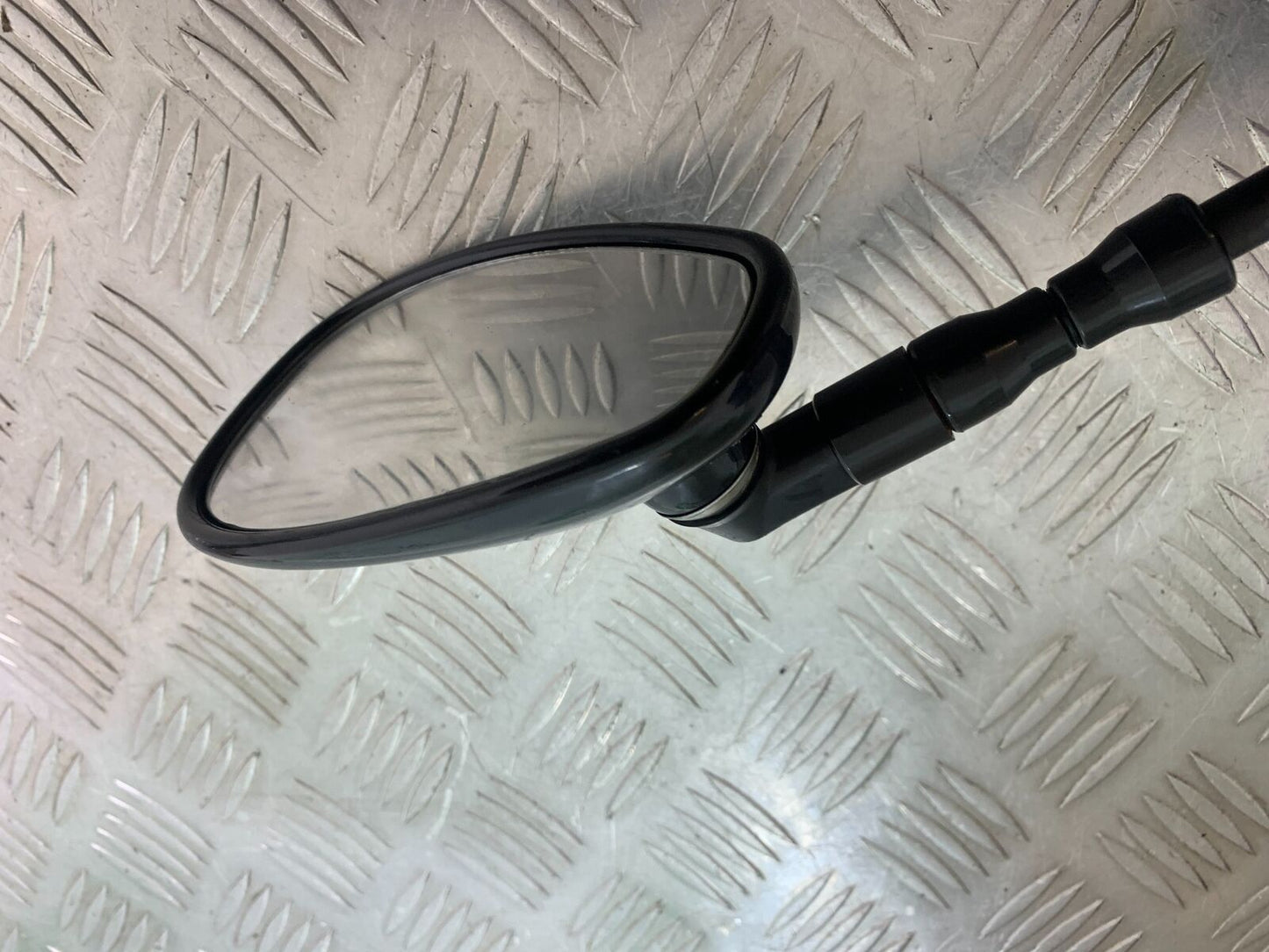 YAMAHA XSR900 XSR 900 RIGHT MIRROR  YEAR 2021-2022 (CMB1073)