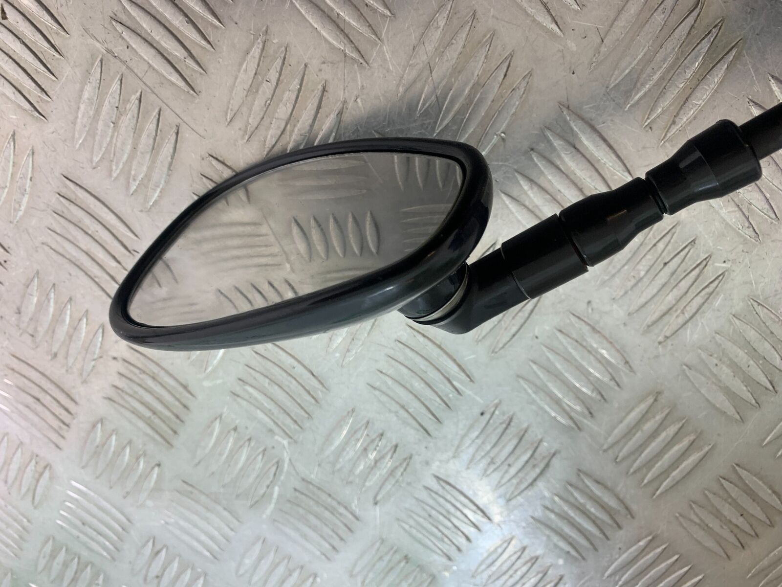 YAMAHA XSR900 XSR 900 RIGHT MIRROR  YEAR 2021-2022 (CMB1073)