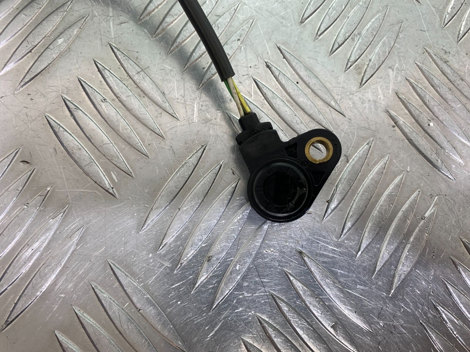 KAWASAKI NINJA 650 ENGINE SENSOR  YEAR 2017-2019 (CMB1018)