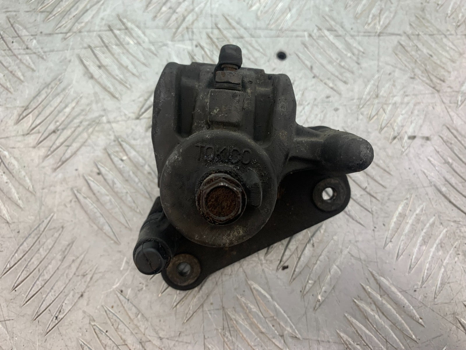 KAWASAKI Z750 Z 750 REAR BRAKE CALIPER YEAR 2004-2006  (CMB1234)