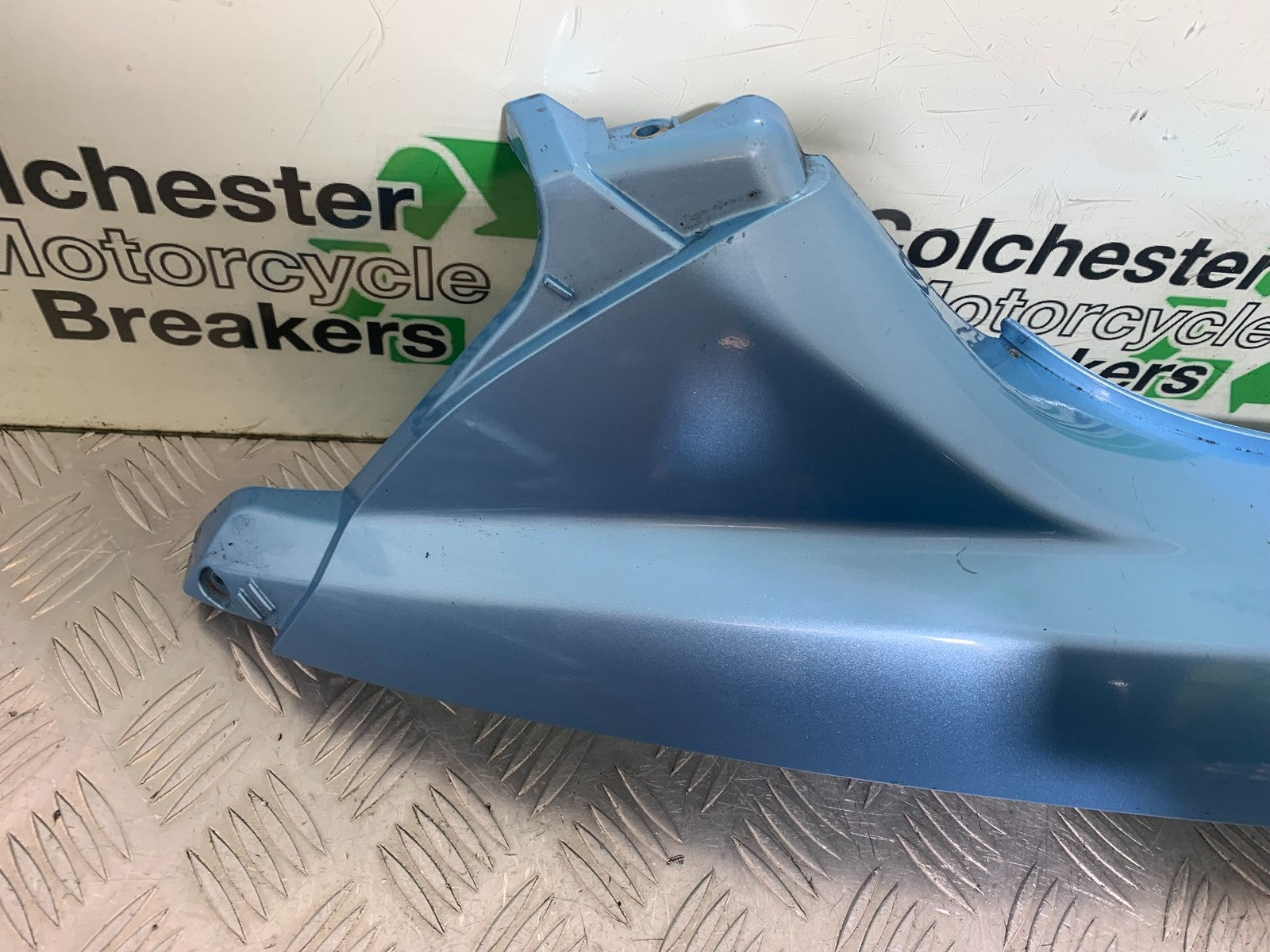 PIAGGIO MP3 250 ie SEAT PANEL  YEAR 2007 (CMB1307)