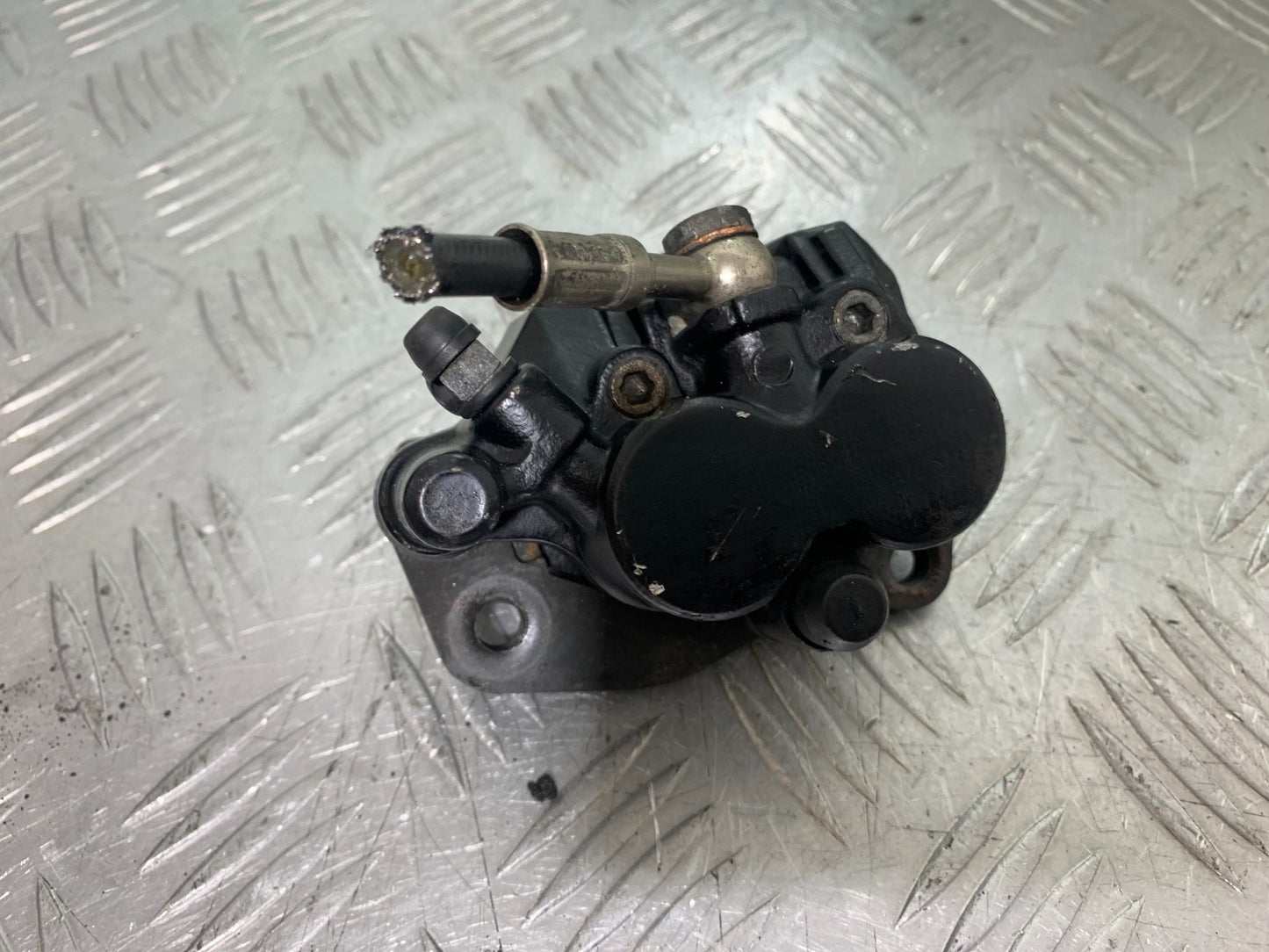 TRIUMPH 1050 SPRINT ST REAR BRAKE CALIPER   2003-2011 (CMB1285)