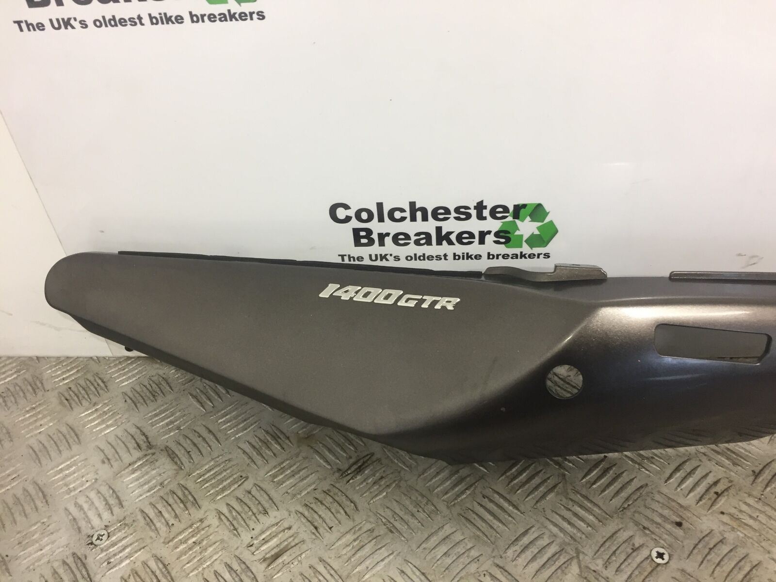 KAWASAKI GTR1400 GTR 1400 LEFT SEAT SIDE PANEL   YEAR 2010