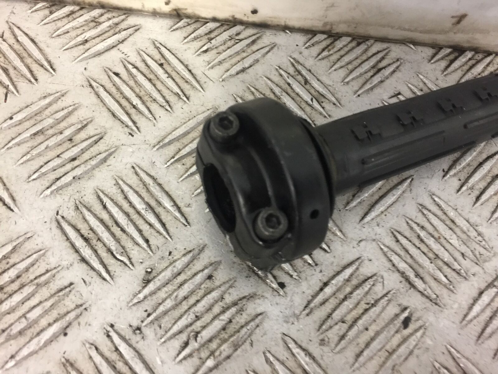 MOTO GUZZI SPORT 4V THROTTLE  YEAR 2009 (STOCK 469)