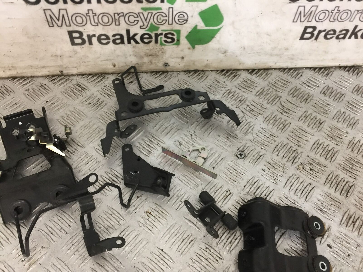 YAMAHA MT03 JOB LOT BRACKETS  YEAR 2018  (STOCK 801)