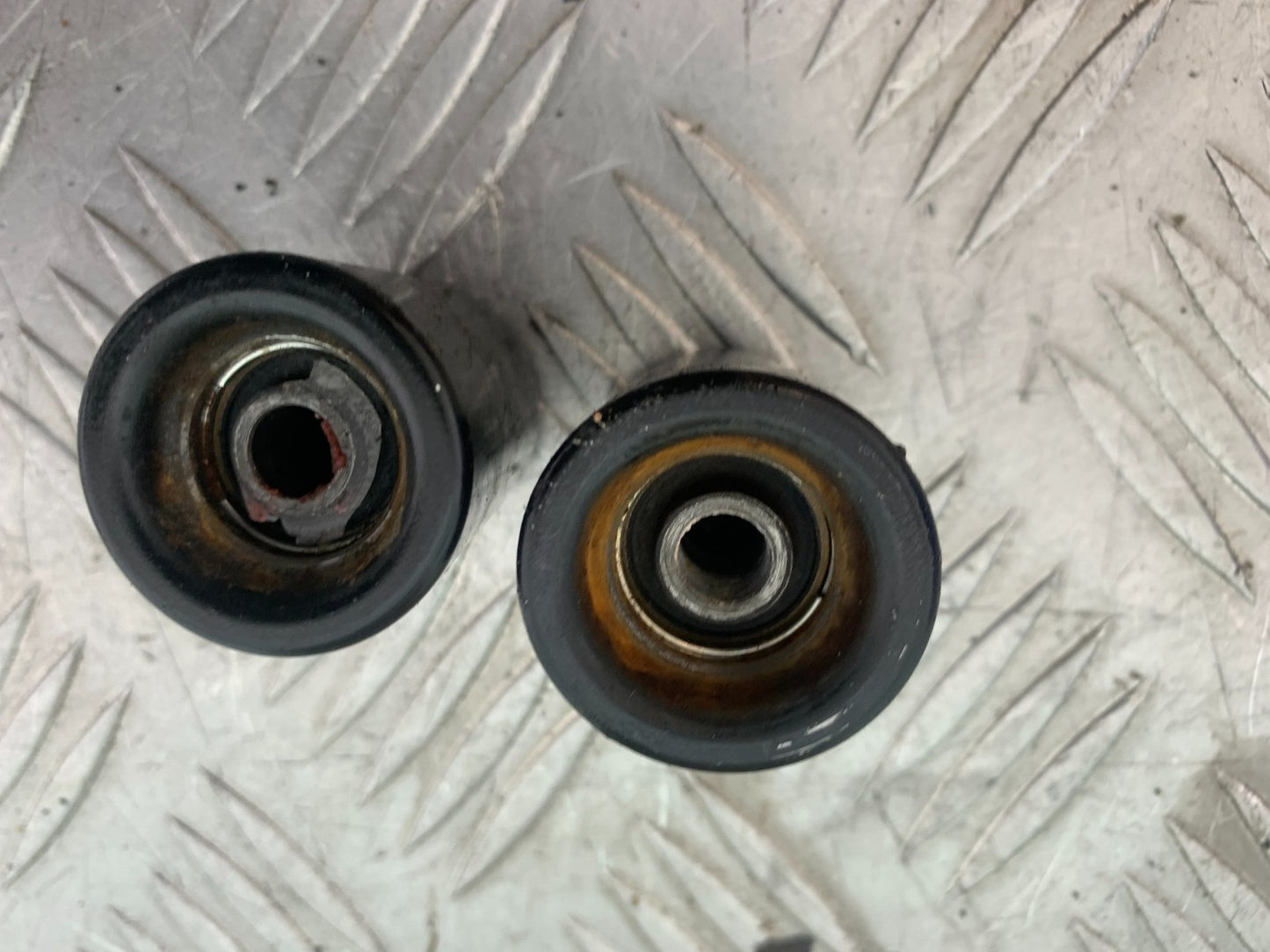 KAWASAKI GTR1400 GTR 1400 BAR END WEIGHTS YEAR 2007-2009 (CMB1174)