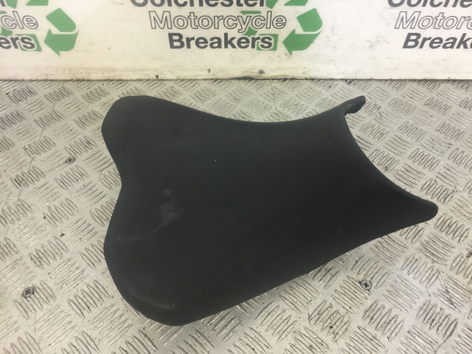 KAWASAKI NINJA 400 FRONT SEAT  YEAR 2019  (STOCK 635)