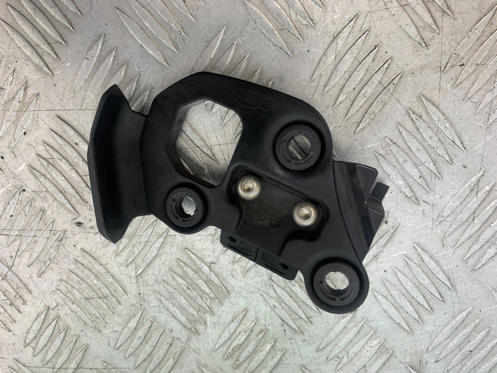TRIUMPH TIGER 800 XRT CLOCKS BRACKET    2018-2020 (CMB1193)