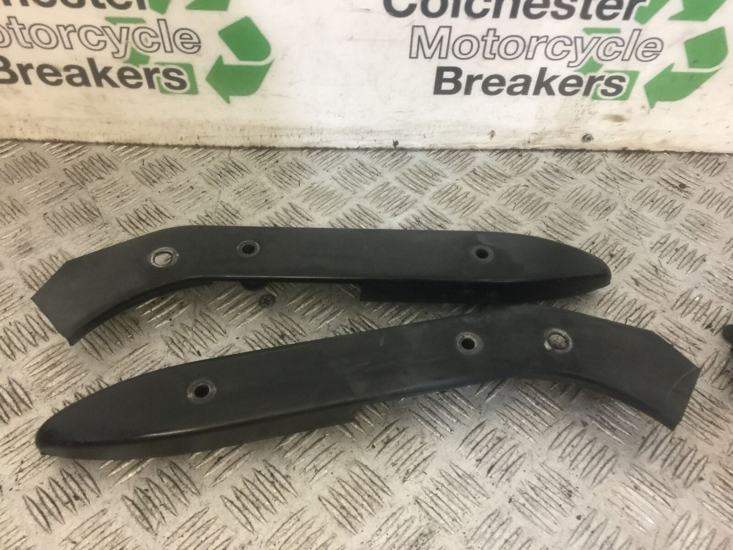 KEEWAY SUPERLIGHT 125 FRAME COVERS  YEAR 2017 (STOCK 694)