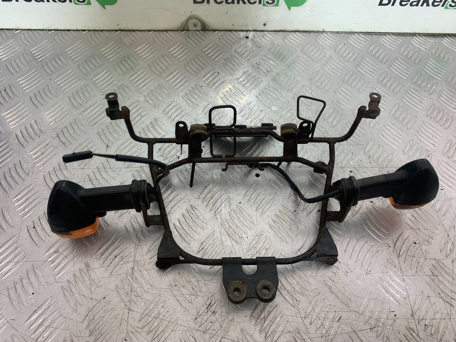 KAWASAKI Z750 Z 750 FAIRING BRACKET  YEAR 2004-2006  (CMB1234)