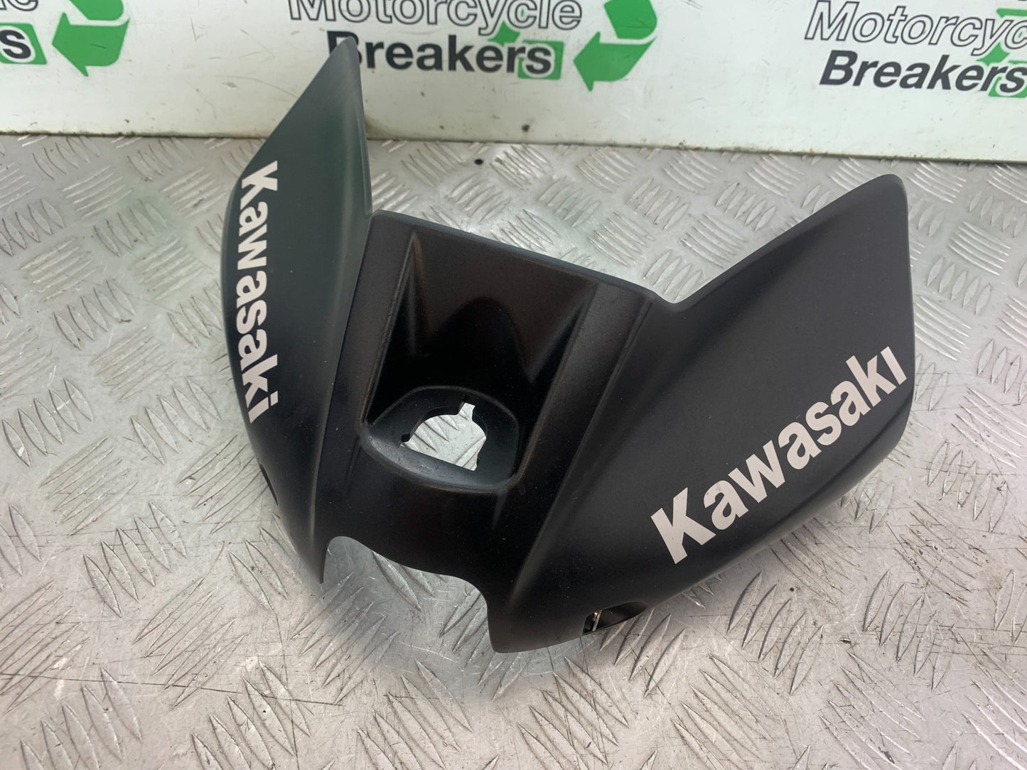 KAWASAKI ER6 N FRONT PETROL TANK COVER YEAR 2012-2017 (CMB1324)