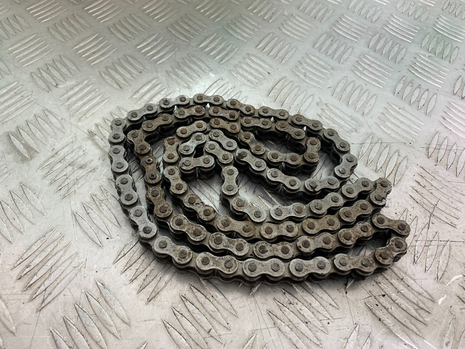 KTM 125 DUKE CHAIN YEAR 2018-2023 (CMB1185)