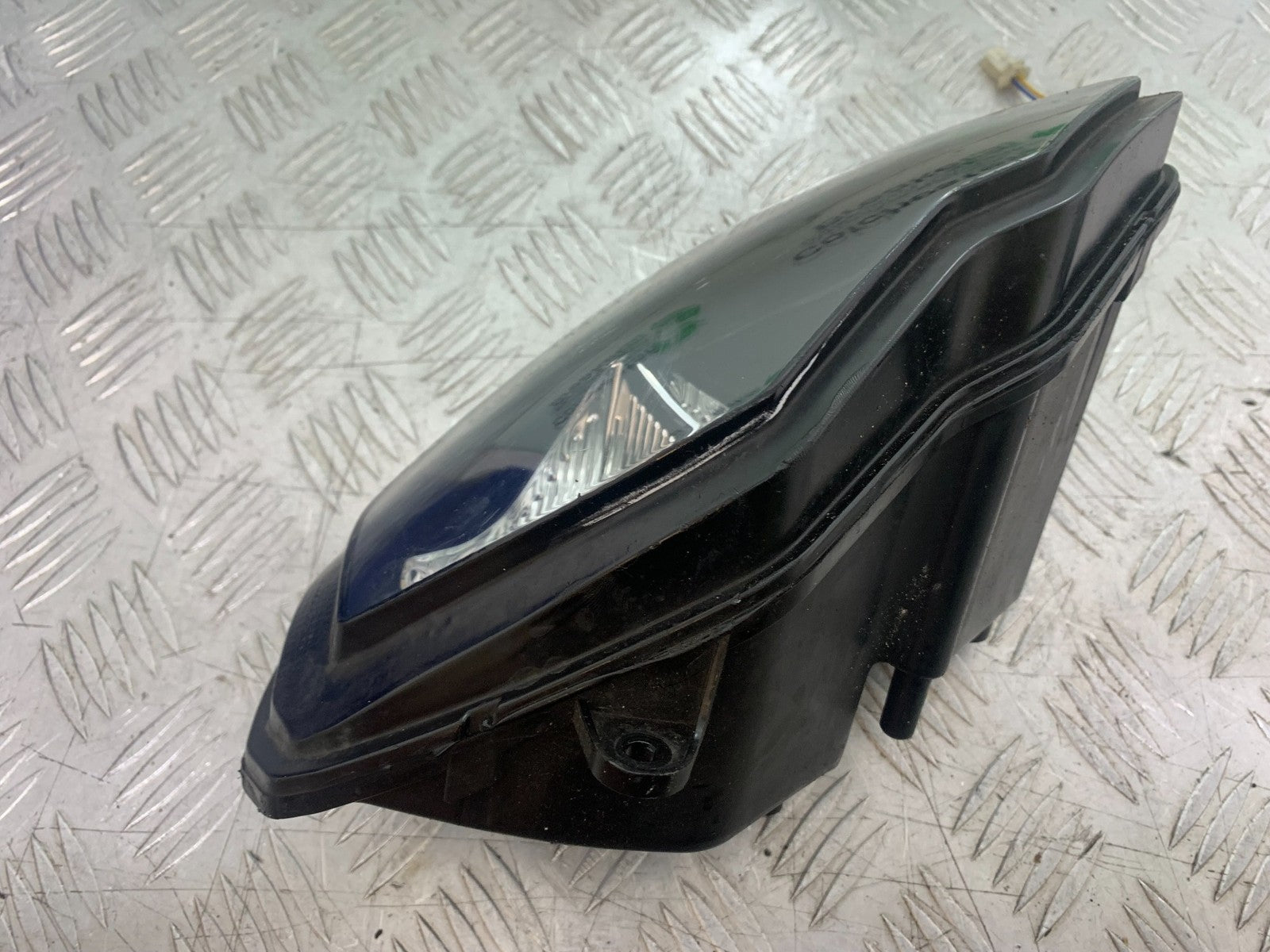 APRILIA RSV1000 R FACTORY MILLE LEFT HEADLIGHT  2004-09 (CMB1203)
