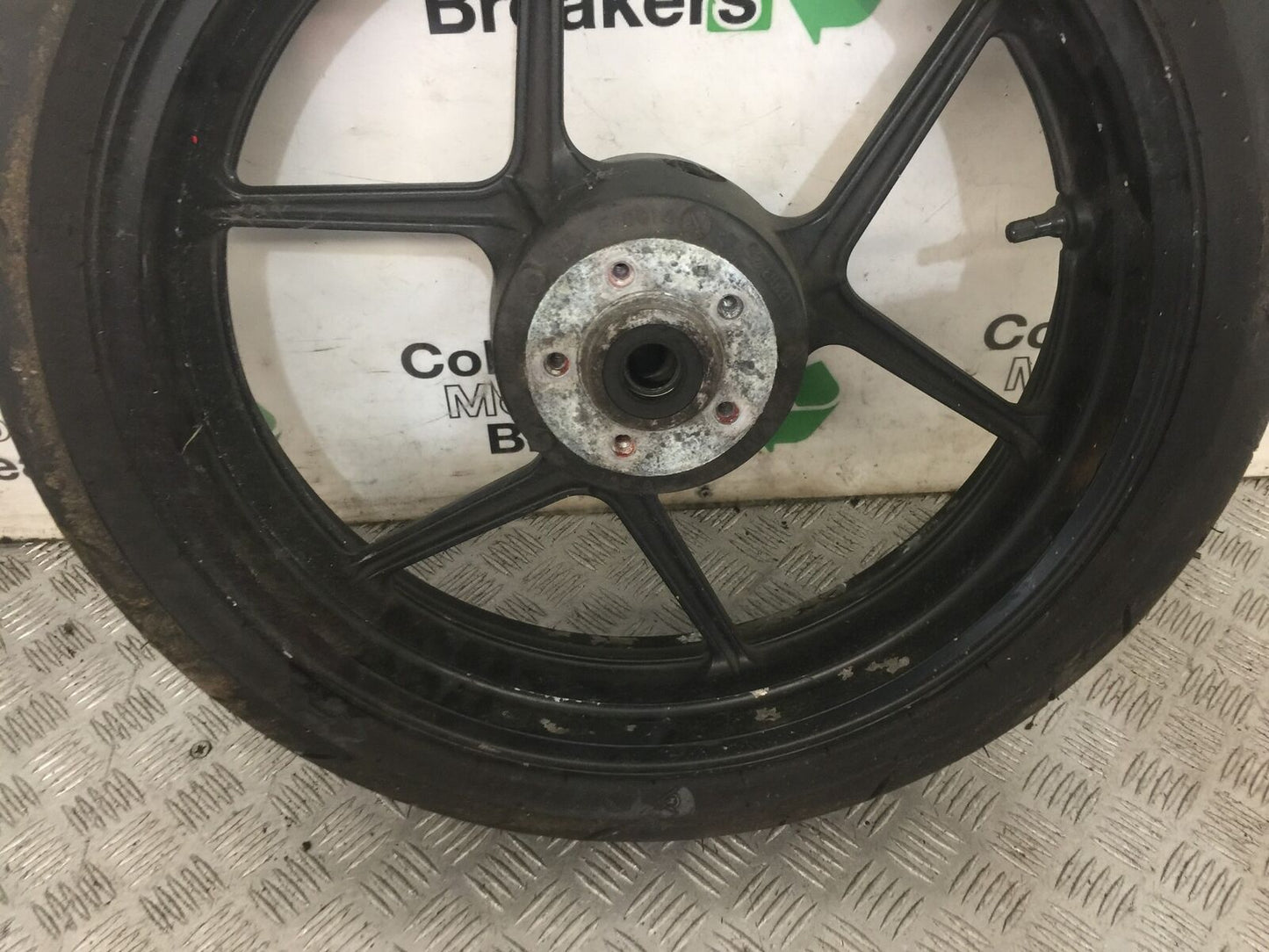 KAWASAKI Z750 Z 750 FRONT WHEEL  YEAR 2004-2006  (STOCK 871)