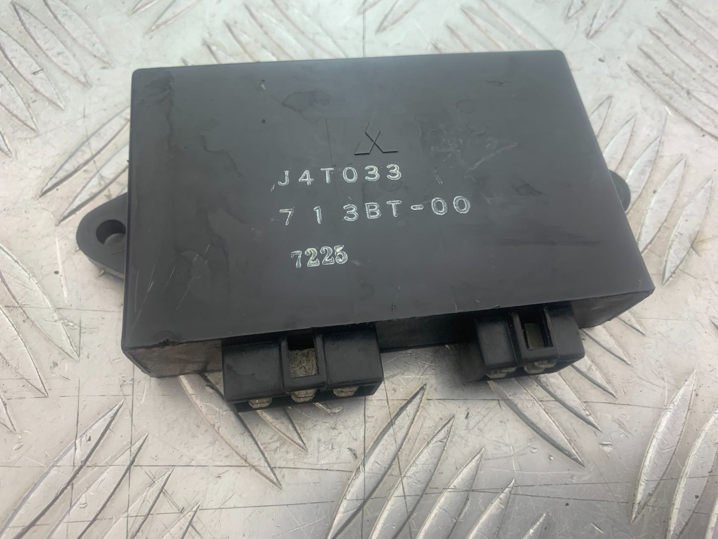 YAMAHA XV535 XV 535 VIRAGO CDI UNIT  YEAR 1994-02 (CMB1139)