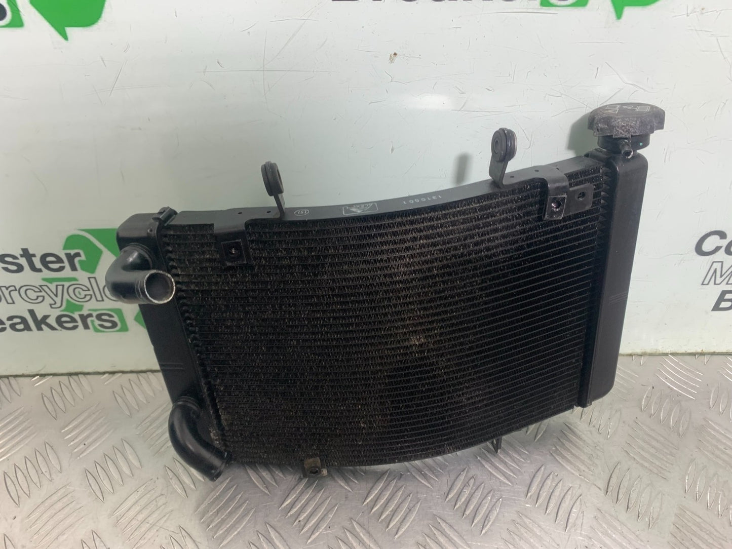 TRIUMPH 675 STREET TRIPLE RX RADIATOR   2015- 2017 (CMB1299)