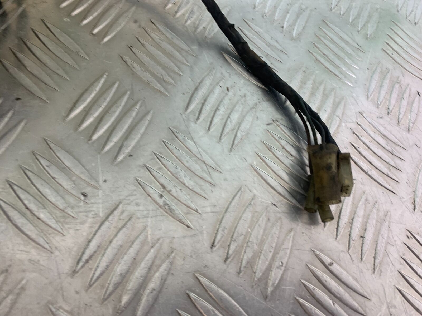 YAMAHA YZF600 YZF 600 THUNDERCAT WIRING LOOM   1996-2003 (CMB1134)