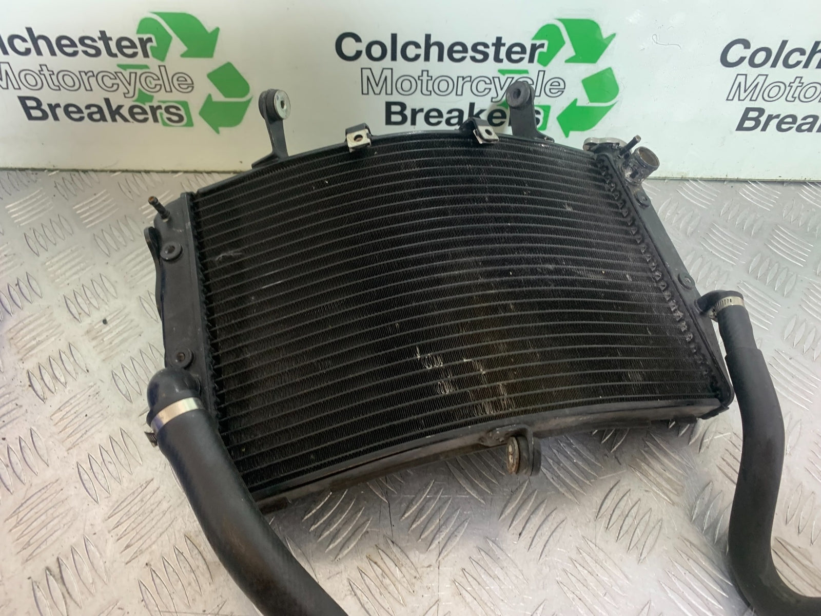 YAMAHA YZF R1 RADIATOR   YEAR 2004-2006 (CMB1155)