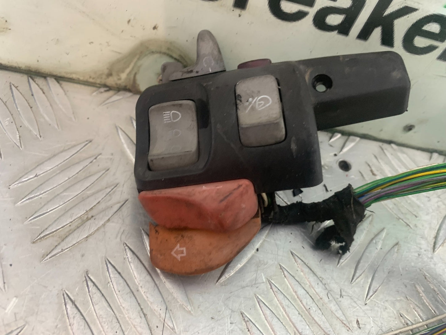 BMW K1200 K 1200 LT LEFT SWITCH GEAR YEAR 1999-07 (CMB1271)
