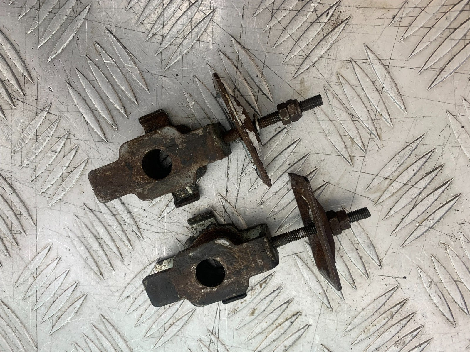 HONDA XL125 VARADERO CHAIN ADJUSTERS  YEAR 2001-2006  (CMB1210)