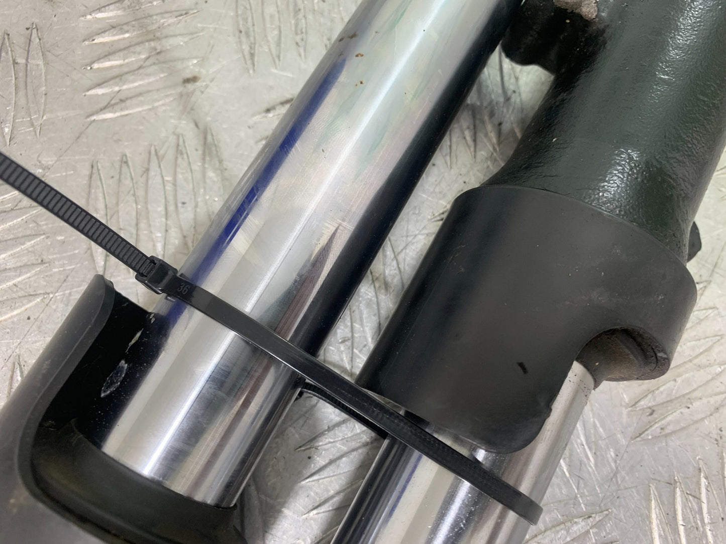 HONDA ST1100 PAN EUROPEAN FORKS 1993-2001 (CMB1195)