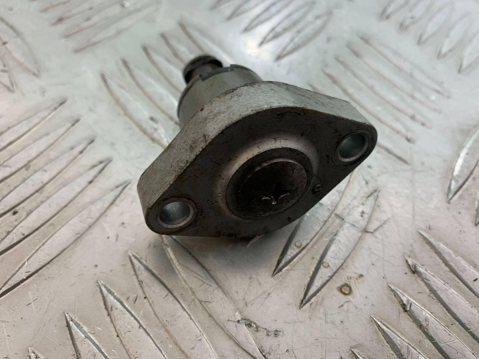 HONDA CBR125 CBR 125 CAM CHAIN TENSIONER YEAR 2004-06  (CMB1040)