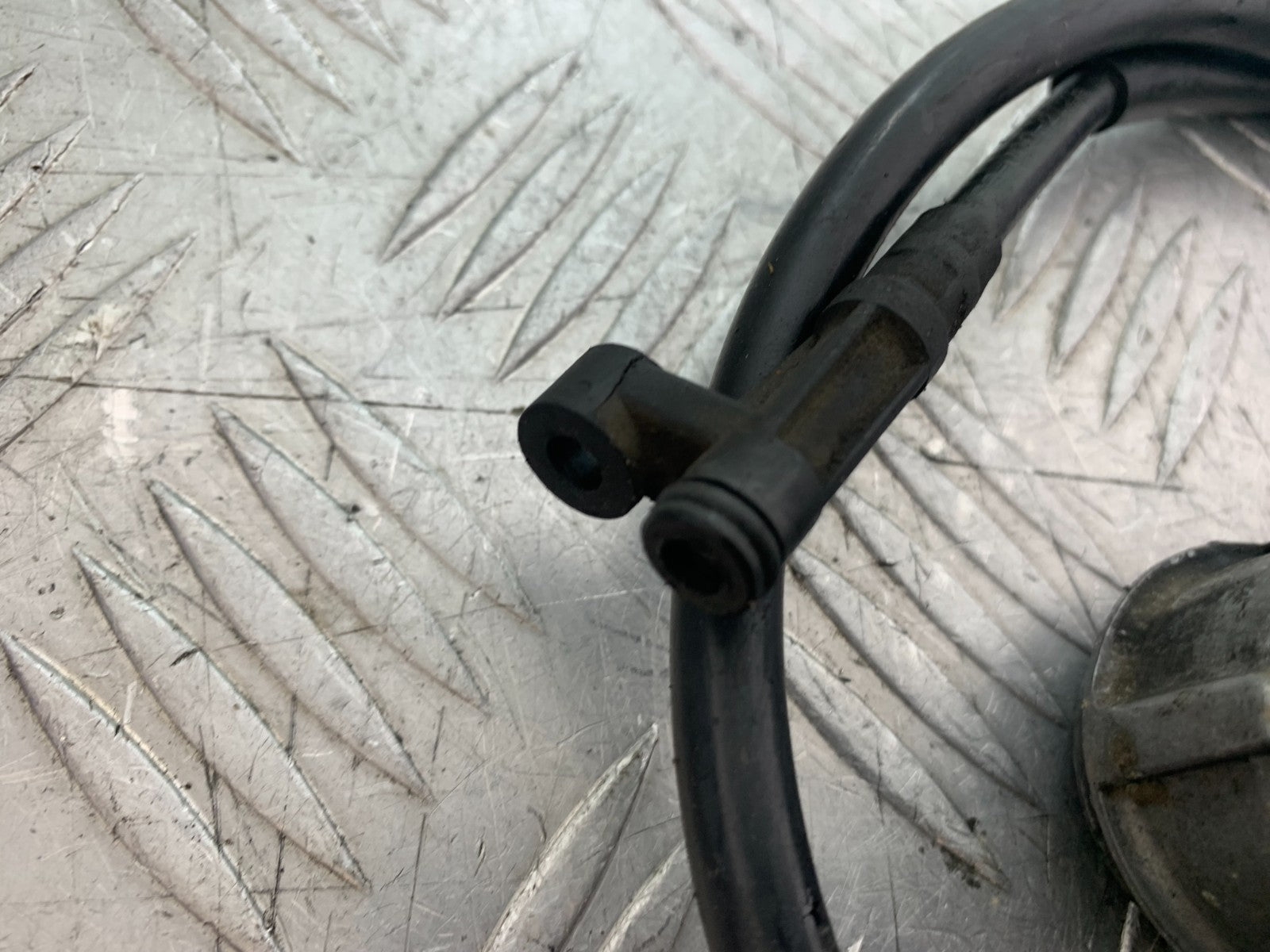 HONDA VT700 VT 700 SHADOW SPEEDO DRIVE AND CABLE   YEAR 1984-85 (CMB1328)