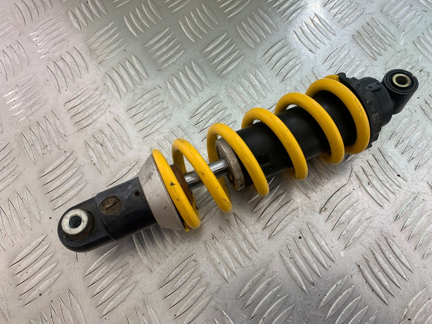APRILIA 650 PAGASO STRADA REAR SHOCK  YEAR 2005-2010 (CMB1057)